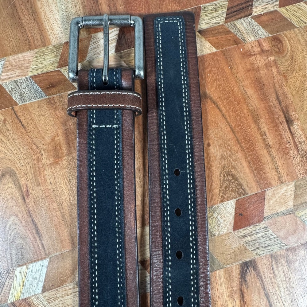 Johnston & Murphy Mens Brown Leather Navy Suede Inlay Belt Size 42 Silver Buckle